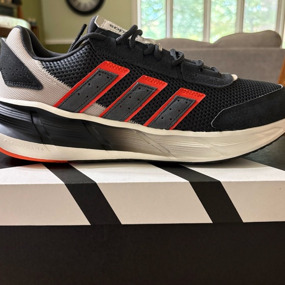 Adidas Astra Star - Picture 1 of 5